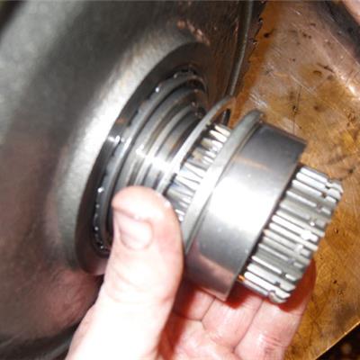 Revisie van Clark transmissies - Transmission Services